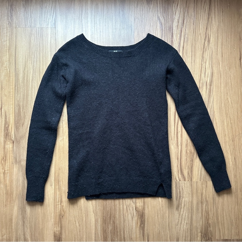 Uniqlo Black Boat Neck Wool Blend Sweater